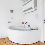 Holiday home Front In With Sauna *