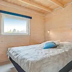 Front In With Sauna