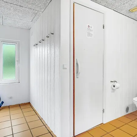 Feriehus Front In With Sauna Knebel