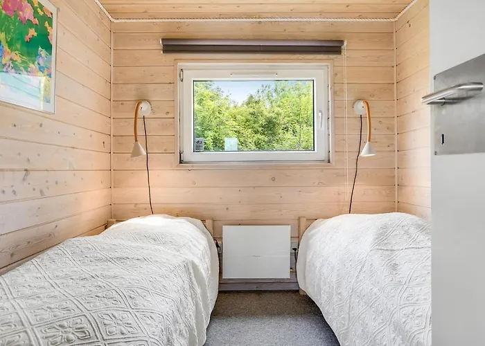 度假居 Lovely In Knebel With Sauna *